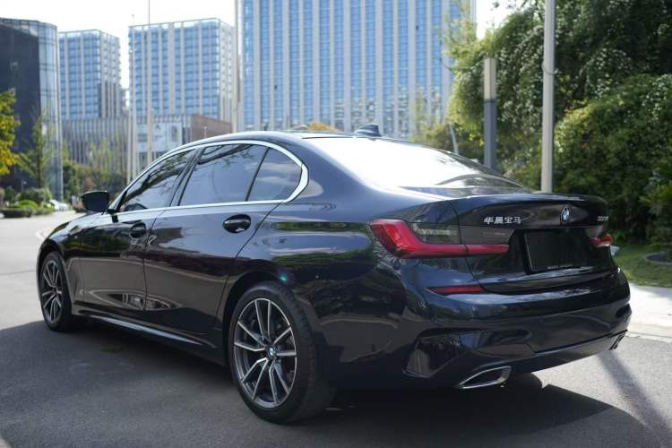 Used BMW 3 Series 2021 Second Facelift 325Li M Sport Package