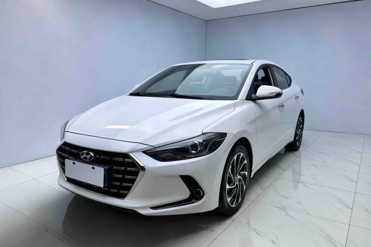 Used Hyundai Elantra 2019 1.4T Dual-Clutch Xuan Dong · Dynamic Model