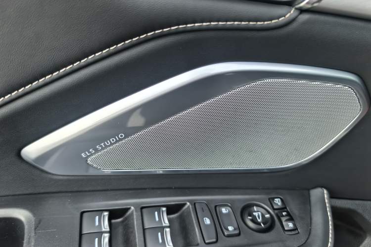 Used Acura RDX 2019 2.0T Luxury Edition China VI
