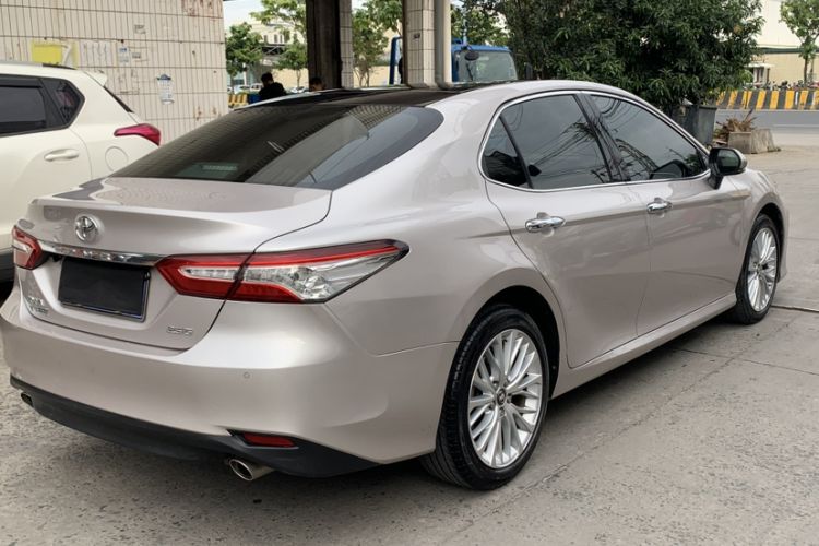 Used Toyota Camry 2018 2.5G Luxury Edition
