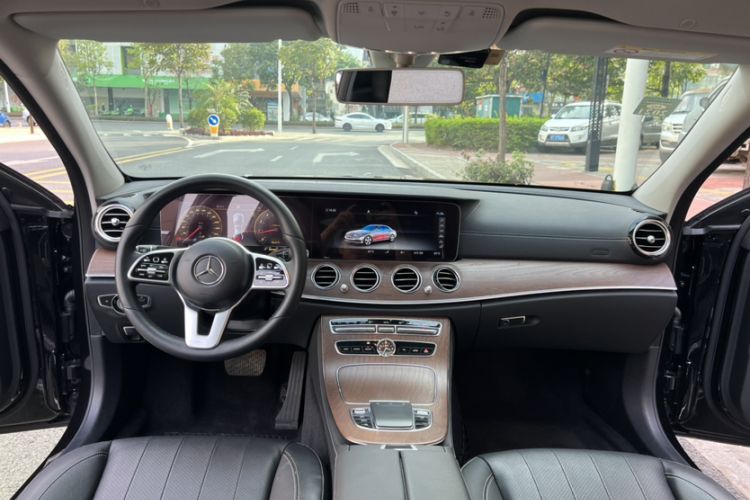 Used Mercedes-Benz E-Class 2019 Facelifted E 300 L Stylish Version
