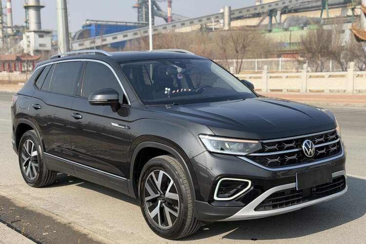 Used Volkswagen Tayron 2024 300TSI Two-Wheel-Drive Luxury Plus Advanced Version
