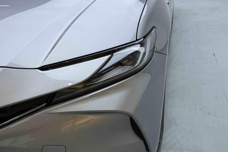 Used Toyota Camry 2024 Dual-Motor 2.0 HGVP Luxury Edition