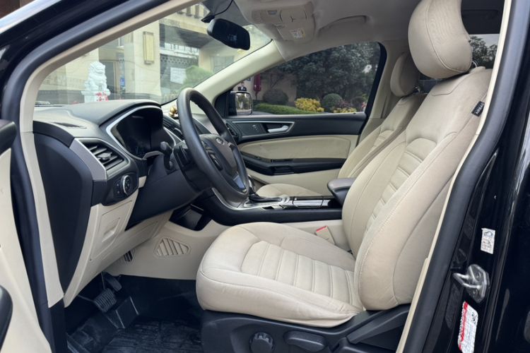 Used Ford Edge 2015 2.0T GTDi Two-Wheel-Drive Elite Edition
