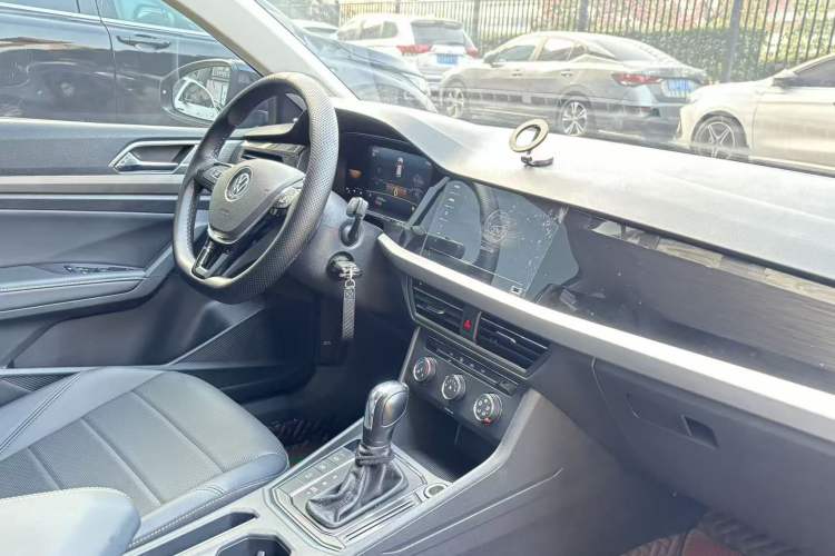 Used Volkswagen Lavida 2022 1.5L Automatic Comfort Edition
