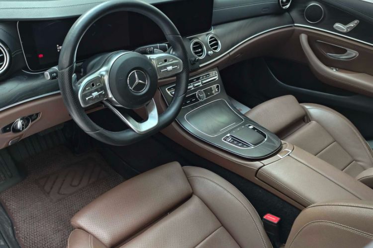 Used Mercedes-Benz E-Class 2019 E 200 L Sport Edition
