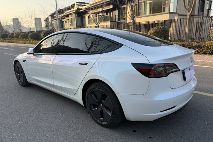 Used Tesla Model 3 2022 Rear-Wheel-Drive Version
