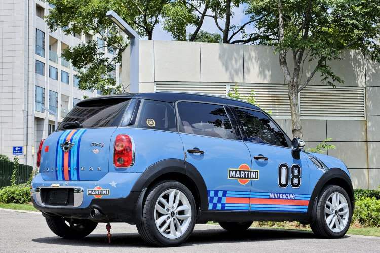 Used  Countryman 2011 1.6L ONE
