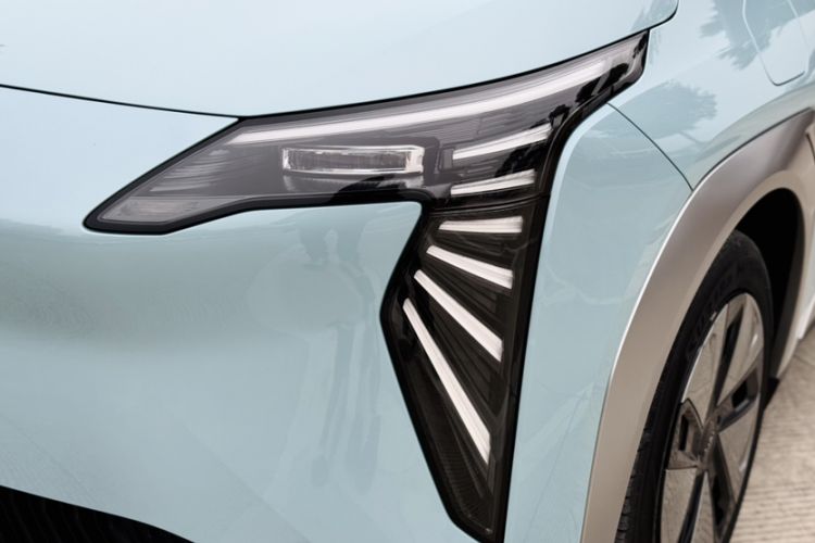 Used AION Y 2023 Younger