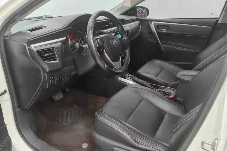 Used Toyota Corolla 2014 1.6L CVT GL-i Leather Edition
