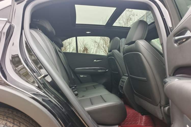 Used Cadillac XT4 2022 28T Two-Wheel Drive Fashion Edition