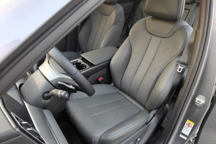 Used BYD Song L DM-i 2025 Intelligent Driving Version 112 km Leading Trim
