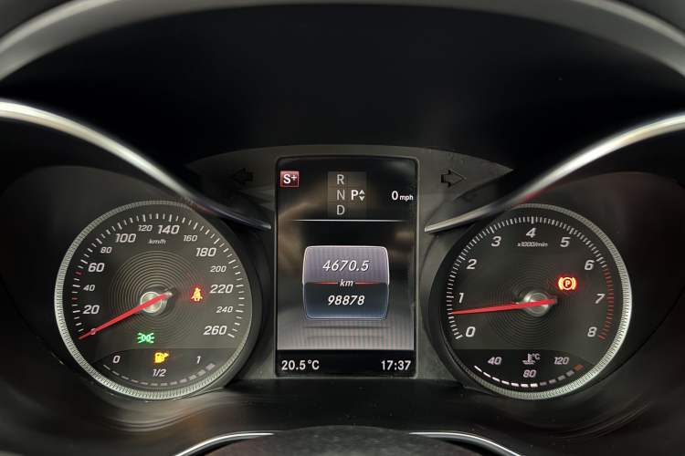 Used Mercedes-Benz C-Class 2017 Restyled C 180 L Fashion Edition Sport Version