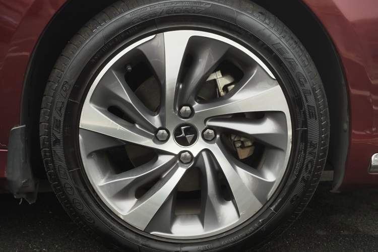 Used  4S 2018 30THP Dynamic Edition