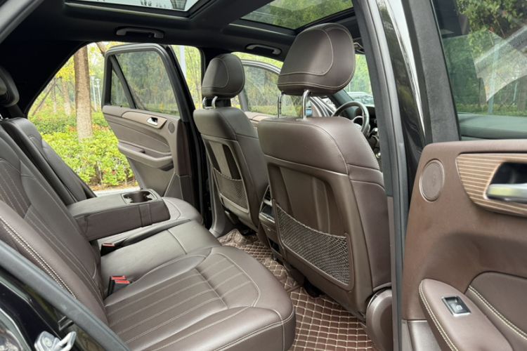 Used Mercedes-Benz GLE 2018 GLE 320 4MATIC Luxury Collection Edition
