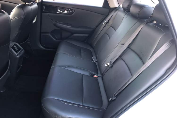 Used Honda Envix 2019 180TURBO CVT Enjoyment Version China VI
