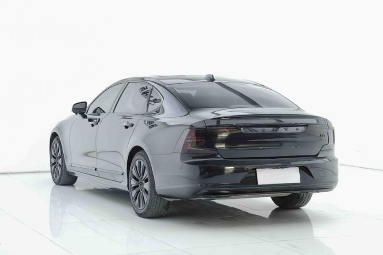 Used Volvo S90 2022 B5 Zhiyi Luxury Edition
