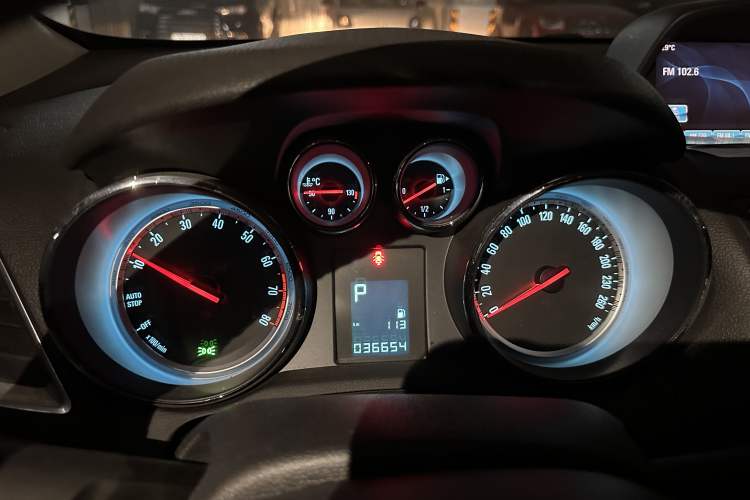 Used Buick Encore 2015 1.4T Automatic Two-Wheel Drive Urban Leading Model
