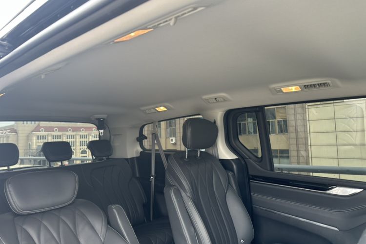 Used SAIC MAXUS G20 2023 PLUS 2.0T Gasoline Automatic Luxury Edition
