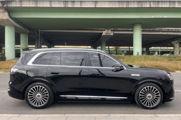 Used Hima AITO M8 2025 Extended-Range Ultra Version 53.4 kWh 6-Seater Edition