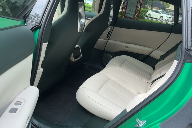 Used  YU7 2025 Ultra-Long Range Rear-Wheel Drive Version
