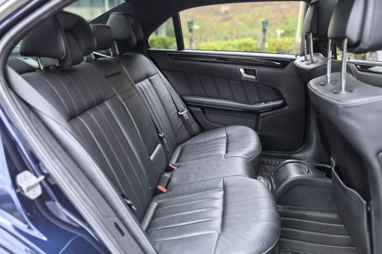 Used Mercedes-Benz E-Class 2015 E 260 L Sport Luxury Model
