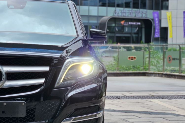 Used Mercedes-Benz GLK-Class 2013 Facelift GLK 300 4MATIC Fashion Edition
