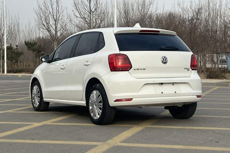 Used Volkswagen Polo 2016 1.6L Automatic Comfort Model