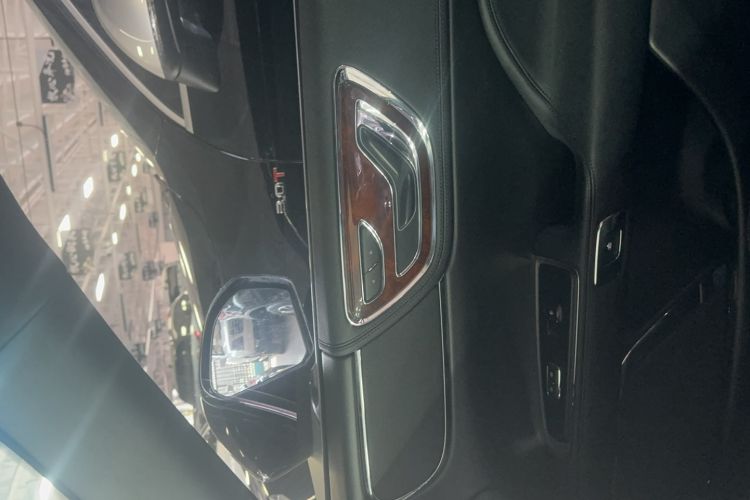 Used Lincoln Continental 2019 2.0T Two-Wheel Drive Luxury Edition China VI Standard
