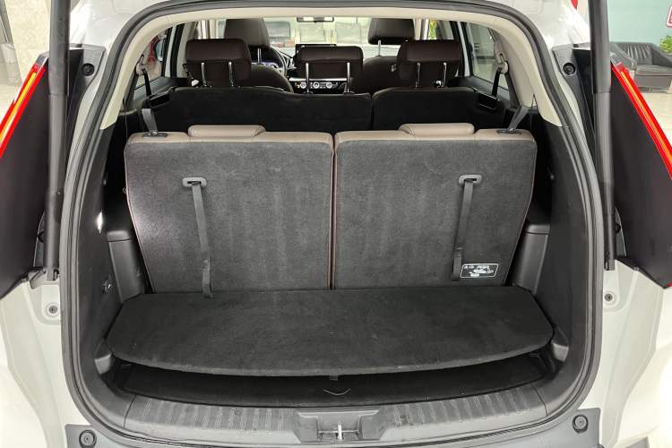 Used Honda CR-V 2023 240TURBO Two-Wheel Drive Deluxe Edition 7 Seats
