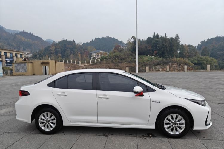 Used Toyota Corolla 2021 Dual-Engine 1.8L E-CVT Pioneer Edition