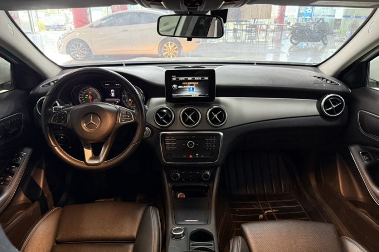 Used Mercedes-Benz GLA 2016 GLA 200 Fashion Model