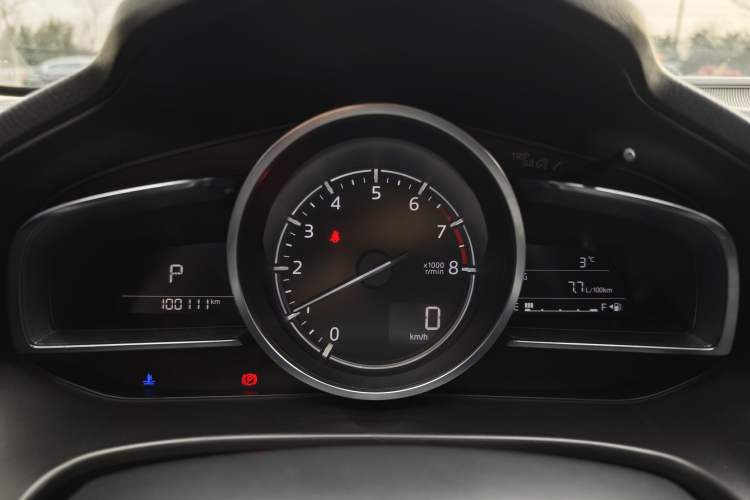 Used Mazda Mazda 3 Axela 2017 Hatchback 2.0L Automatic Sport Model China V Emission Standard
