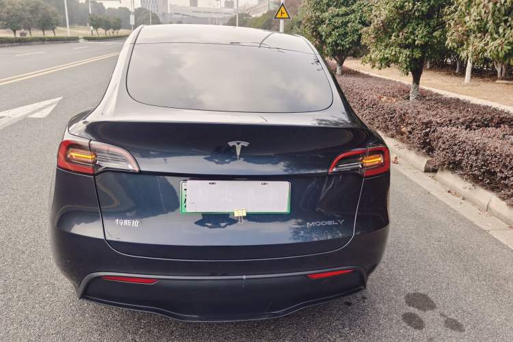 Used Tesla Model Y 2024 Rear-Wheel-Drive Version