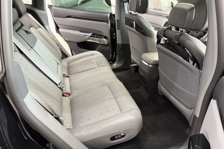 Used Zeekr 7X 2025 75 kWh Rear-Wheel Drive Intelligent Driving Version