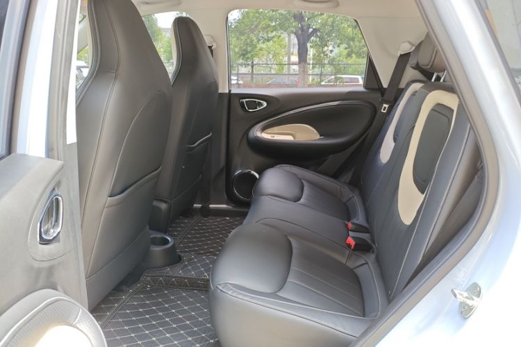 Used Wuling Bingo 2023 333 km Lingxi Connected+ Version
