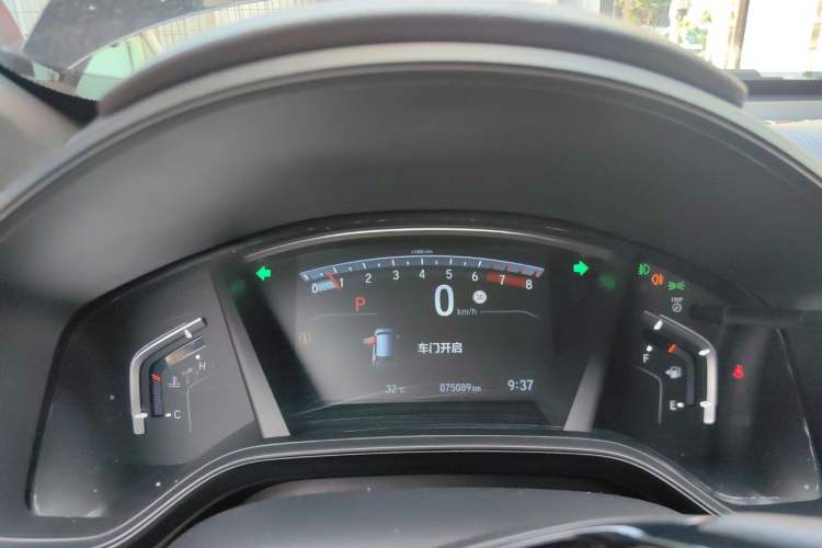 Used Honda CR-V 2021 240TURBO CVT 2WD Black Jazz Edition
