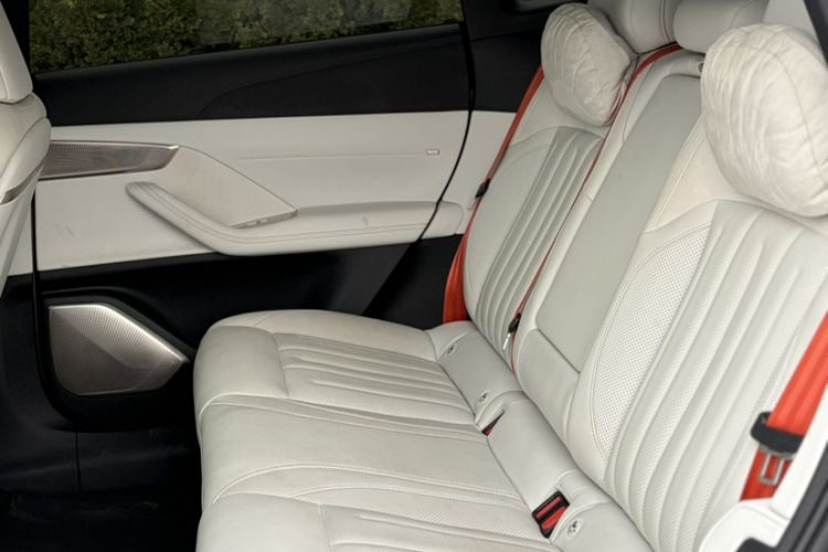 Used ONVO L60 2024 60 kWh Rear-Drive Version
