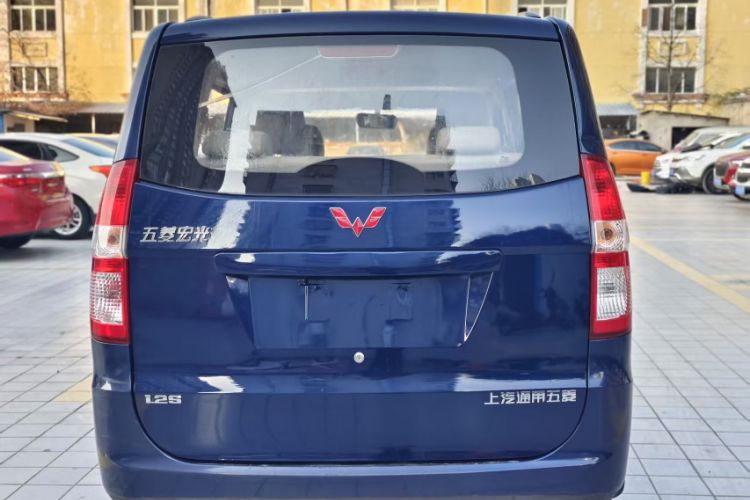Used Wuling Hongguang 2014 1.2L Standard Model China IV
