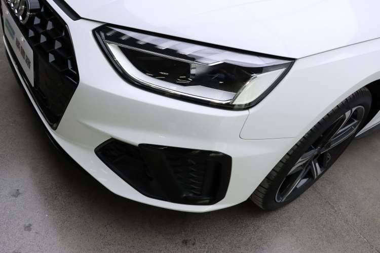 Used Audi A4L 2024 40 TFSI Luxury Dynamic Edition
