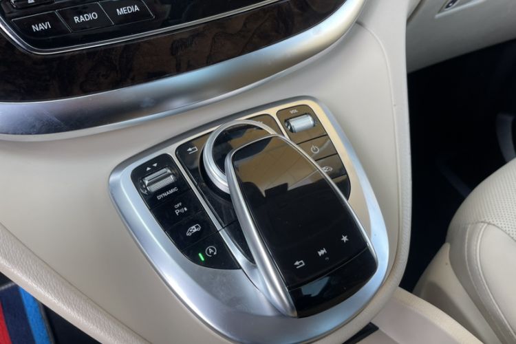 Used Mercedes-Benz V-Class 2018 V 260 L Prestige Extended Version China VI
