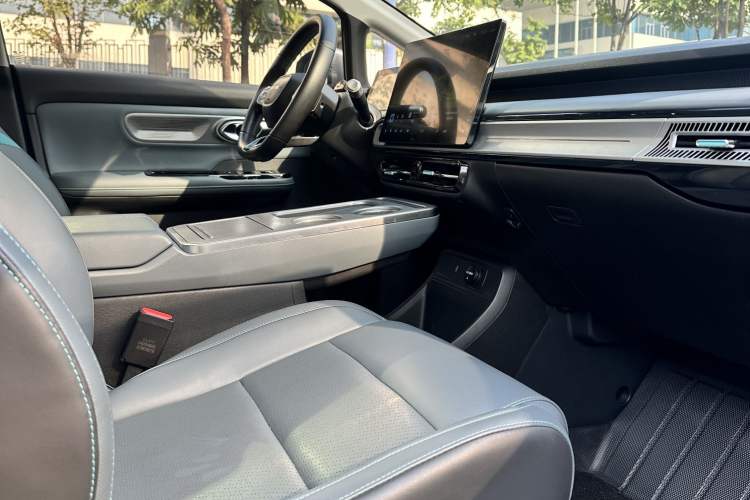 Used AION Y 2023 Plus 510 Tech Edition
