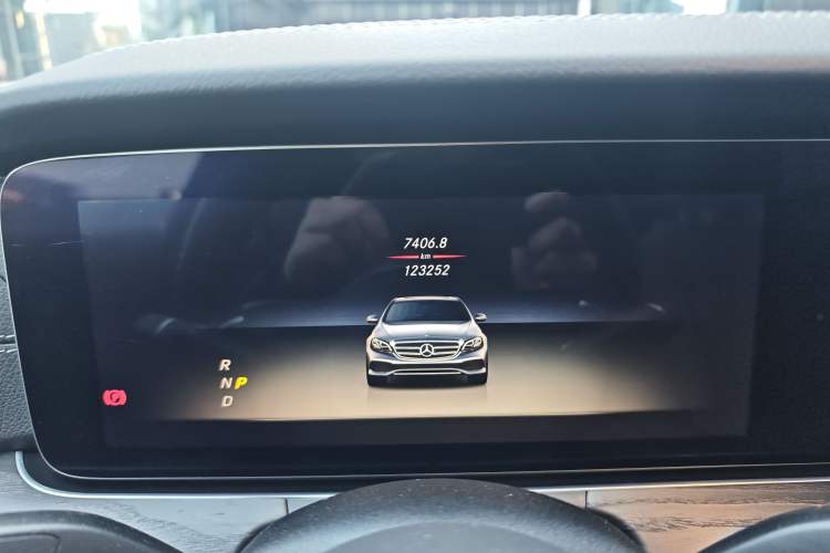 Used Mercedes-Benz E-Class 2020 Restyled E 300 L Sport Exclusive Edition
