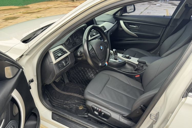 Used BMW 3 Series 2015 320Li Luxury Edition Fashion Model
