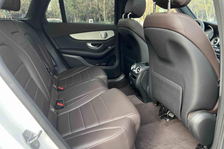 Used Mercedes-Benz GLC 2020 Facelifted GLC 260 L 4MATIC Dynamic Edition
