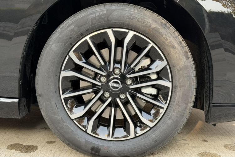 Used Nissan N7 2025 510 Air
