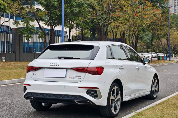 Used Audi A3 2021 Sportback 35 TFSI Fashionable Sports Model
