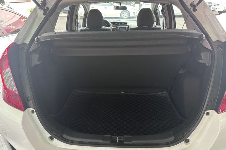 Used Honda Fit 2014 1.5L SE CVT Fashion Model
