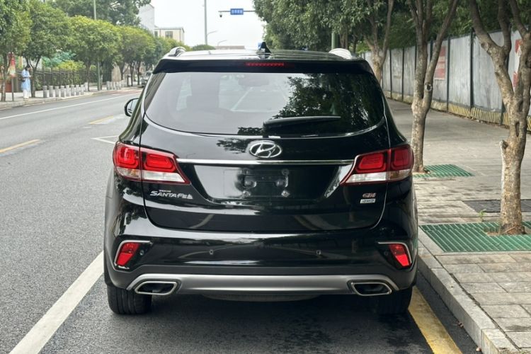 Used Hyundai Grand SantaFe 2017 3.0L 7-seat Four-Wheel-Drive Flagship Edition
