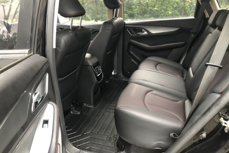 Used Baojun 560 2015 1.8L Manual Luxury Model
